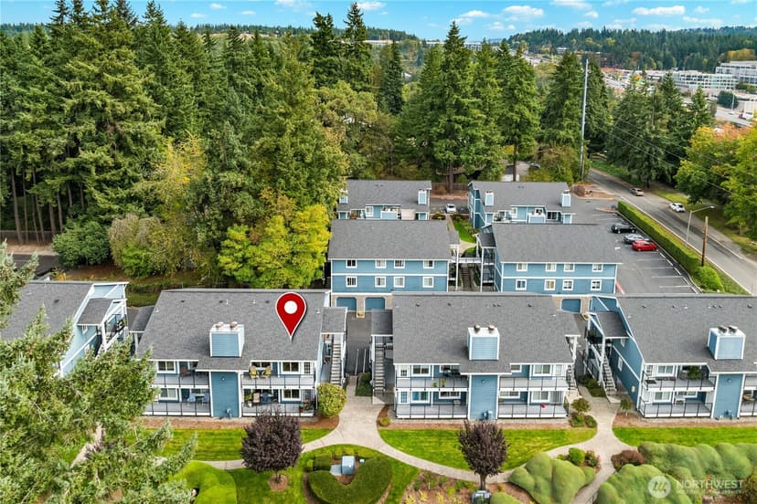 Property photo for 3100 125th Avenue SE #15, Bellevue photo 24