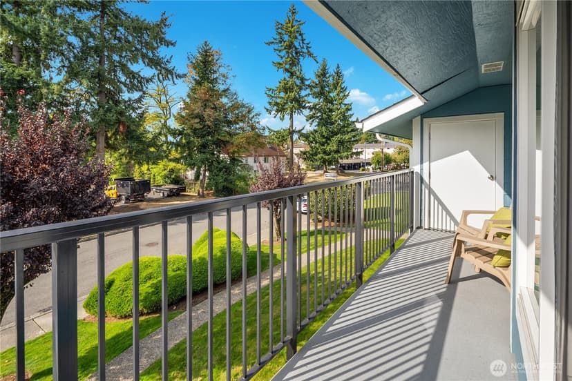 Property photo for 3100 125th Avenue SE #15, Bellevue photo 19
