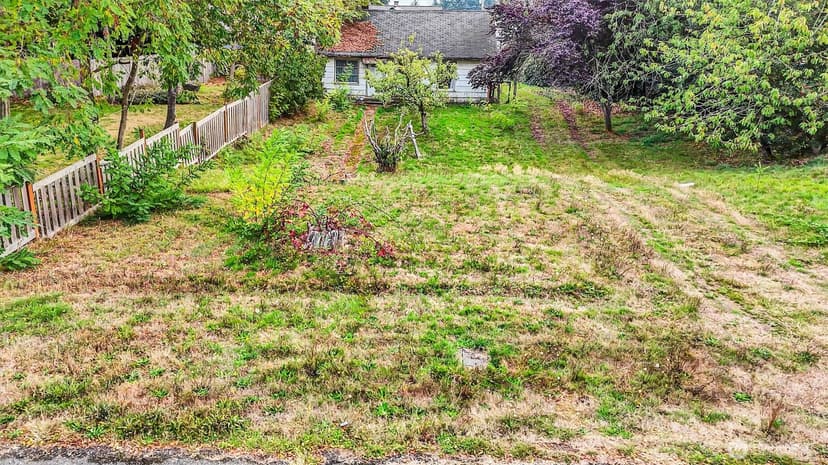 Property photo for 5727 Lombard Avenue, Everett photo 32