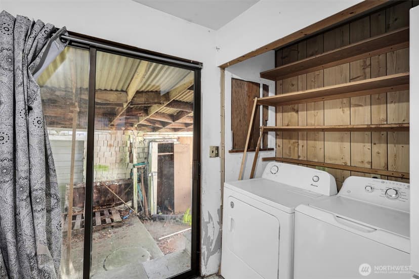 Property photo for 5727 Lombard Avenue, Everett photo 17