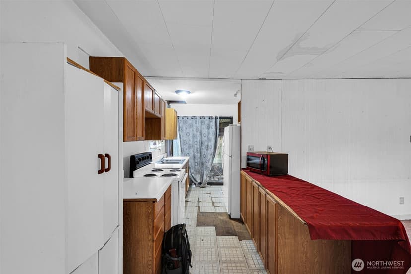 Property photo for 5727 Lombard Avenue, Everett photo 15