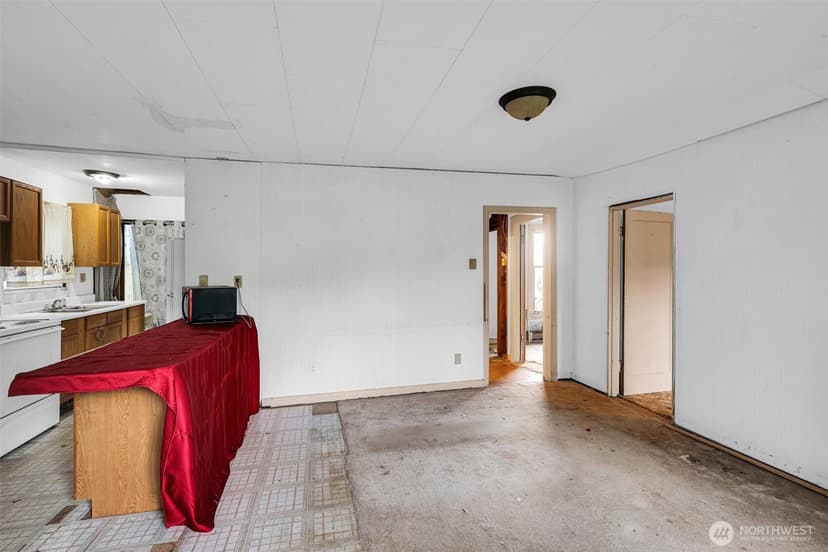 Property photo for 5727 Lombard Avenue, Everett photo 6