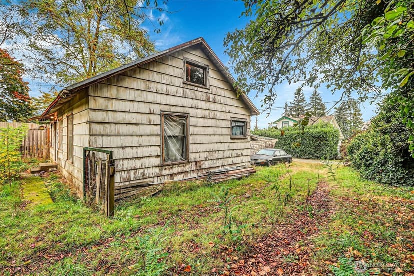 Property photo for 5727 Lombard Avenue, Everett photo 19