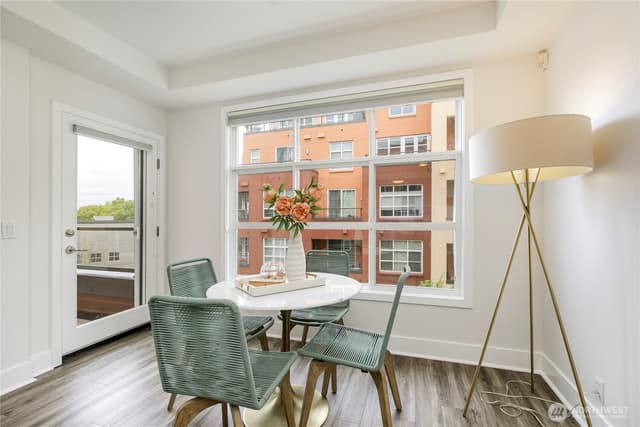Property photo for 410 NE 70th Street #407, Seattle photo 5