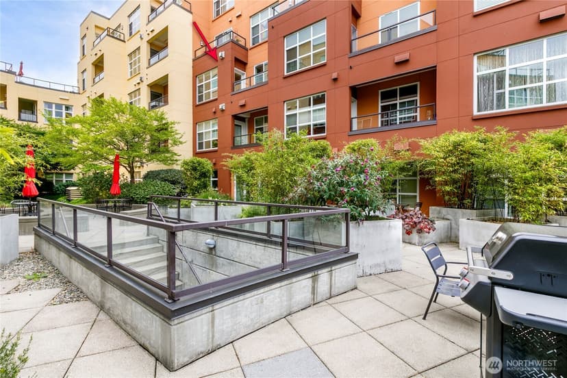 Property photo for 410 NE 70th Street #407, Seattle photo 24