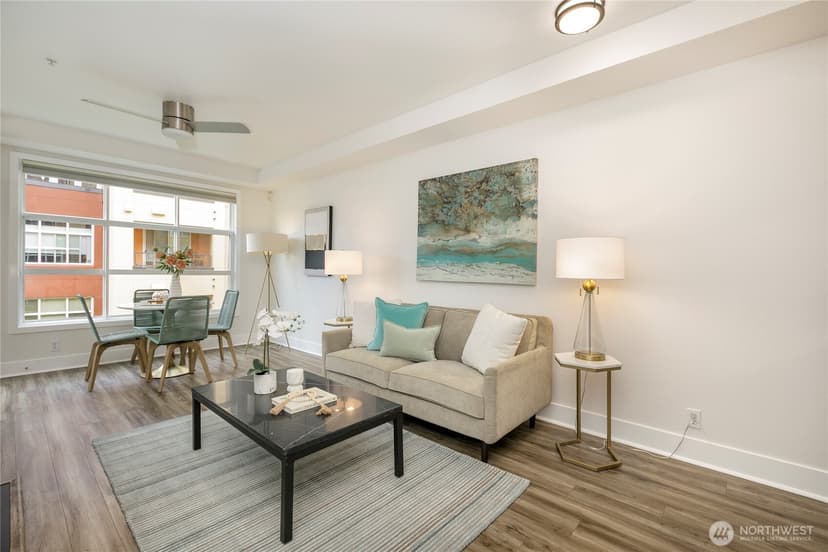 Property photo for 410 NE 70th Street #407, Seattle photo 8