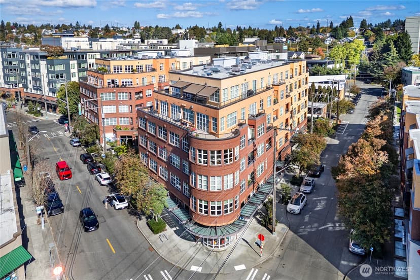 Property photo for 410 NE 70th Street #407, Seattle photo 32