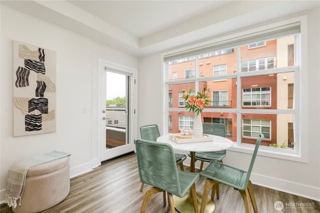 Property photo for 410 NE 70th Street #407, Seattle photo 4