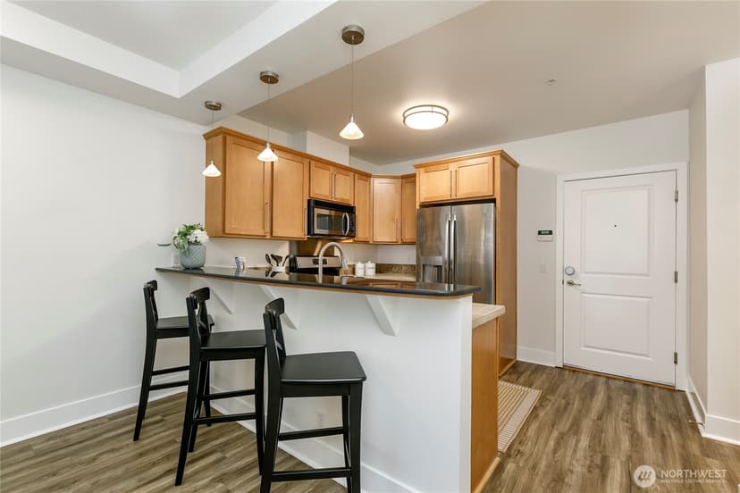 Property photo for 410 NE 70th Street #407, Seattle photo 13