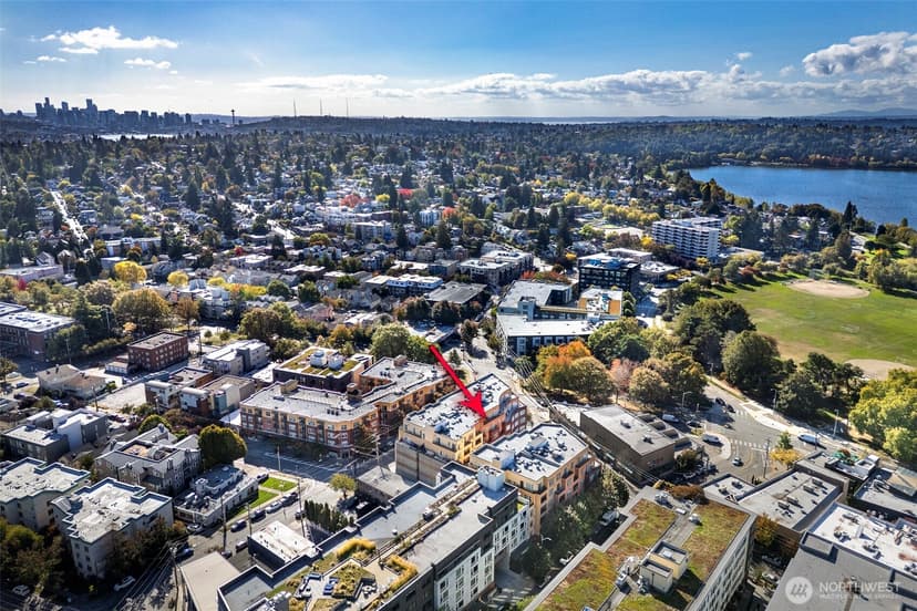 Property photo for 410 NE 70th Street #407, Seattle photo 34