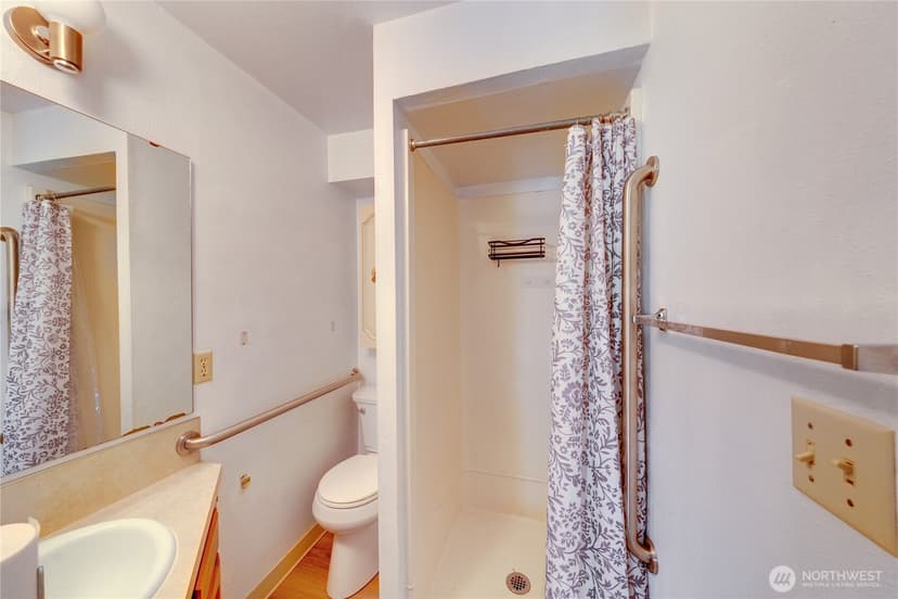 Property photo for 2872 Hi Crest, Langley photo 27