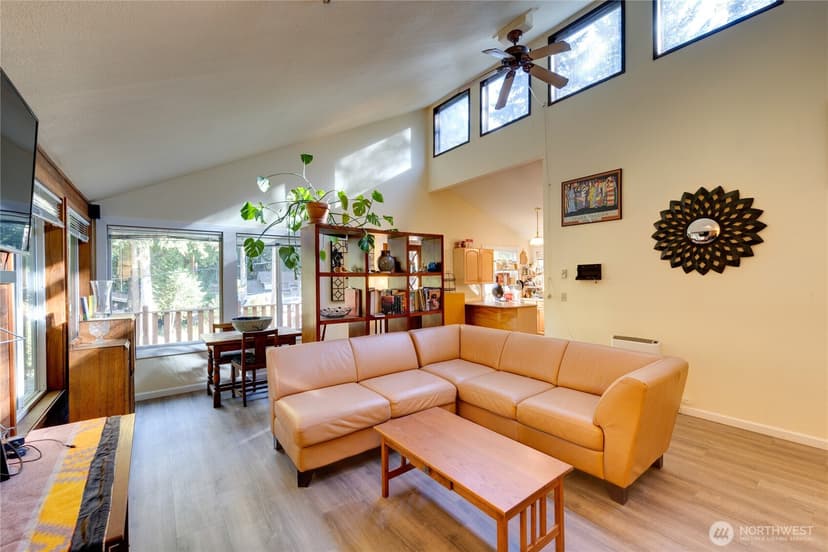 Property photo for 2872 Hi Crest, Langley photo 11