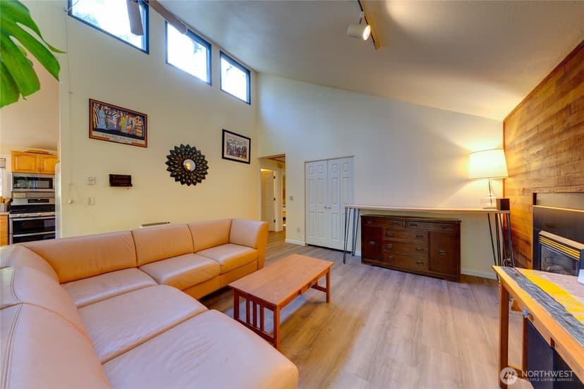 Property photo for 2872 Hi Crest, Langley photo 9