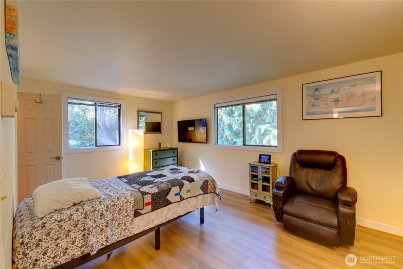 Property photo for 2872 Hi Crest, Langley photo 26