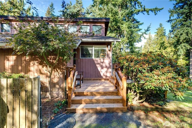 Property photo for 2872 Hi Crest, Langley photo 2