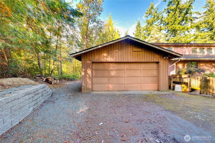 Property photo for 2872 Hi Crest, Langley photo 32
