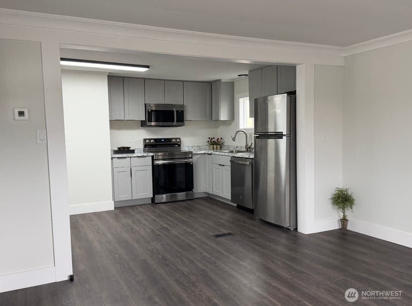 Property photo for 18501 52nd Avenue W #88, Lynnwood photo 4