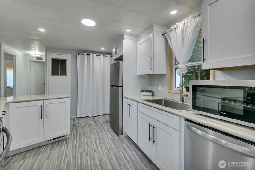 Property photo for 201 union Avenue SE #46, Renton photo 13