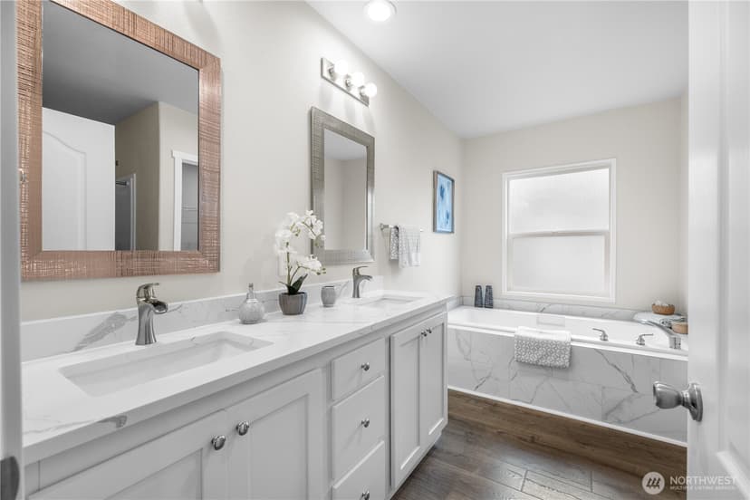 Property photo for 7301 NE 175th Street #331, Kenmore photo 15