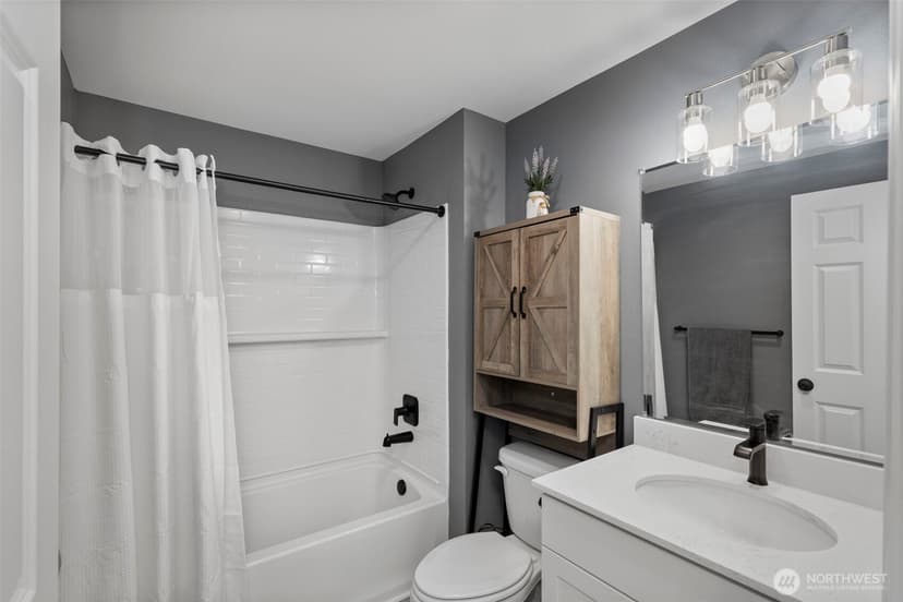 Property photo for 3340 Narrows View Lane NE #103, Bremerton photo 16