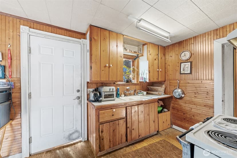 Property photo for 1015 7th Street SE, Auburn photo 11