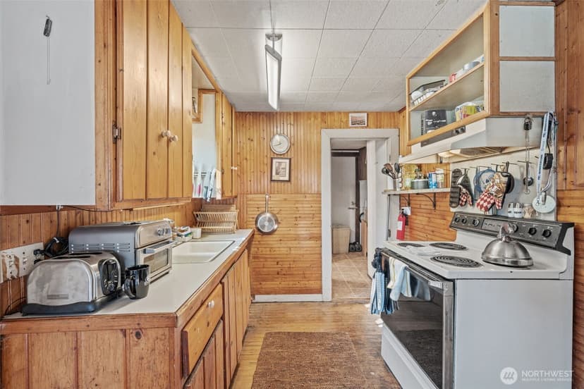 Property photo for 1015 7th Street SE, Auburn photo 10