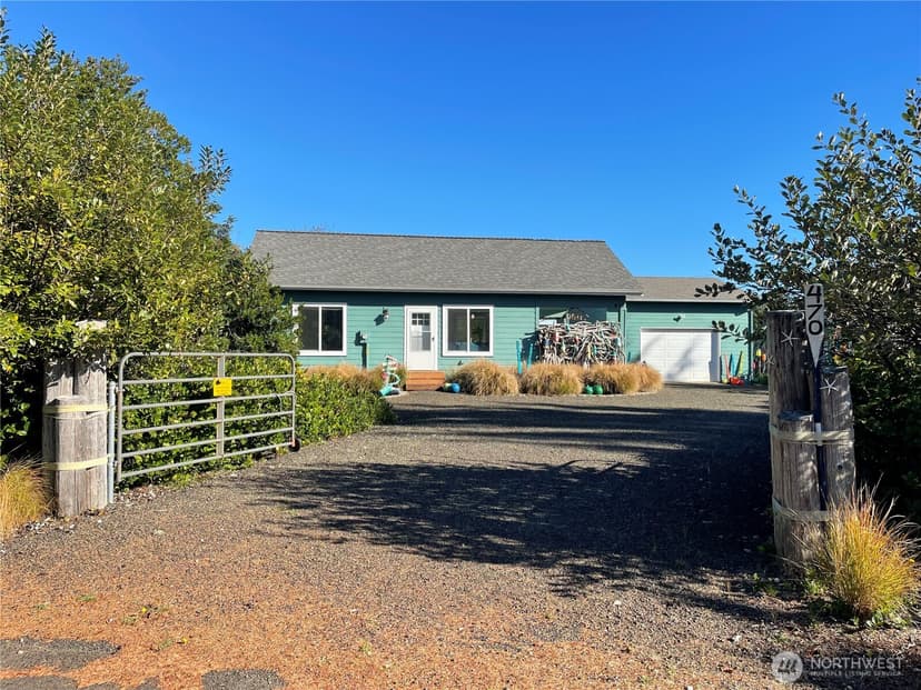 Property photo for 470 Puppis Court SW, Ocean Shores photo 21