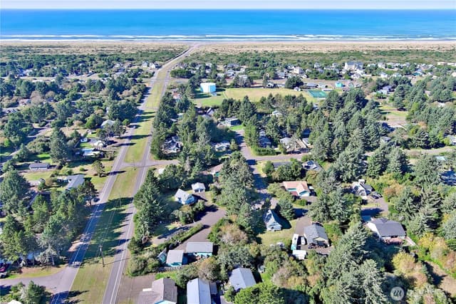 Property photo for 470 Puppis Court SW, Ocean Shores photo 5