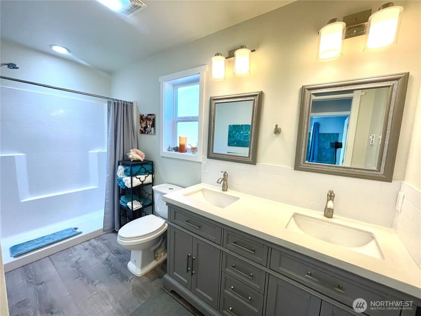 Property photo for 470 Puppis Court SW, Ocean Shores photo 18