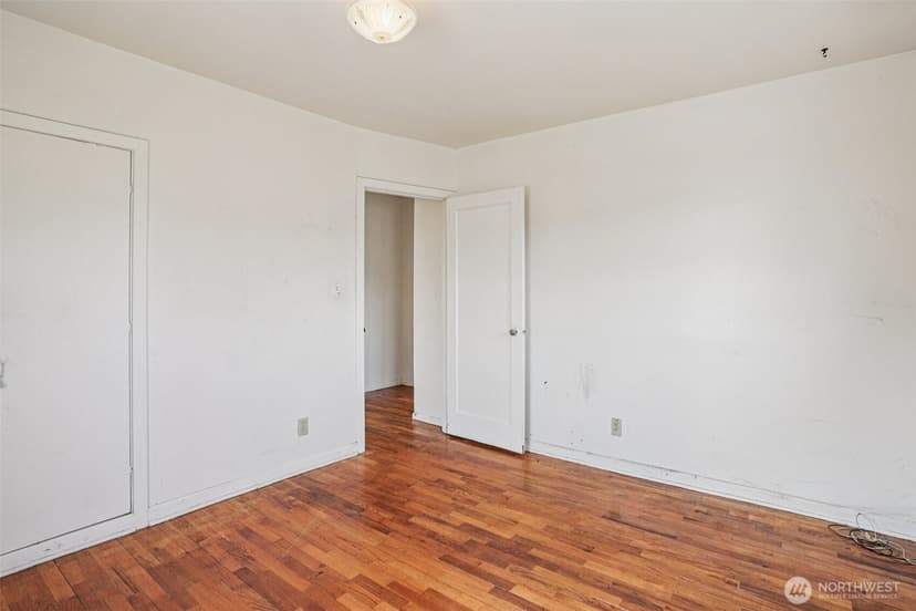 Property photo for 1236 S Director Street, Seattle photo 18
