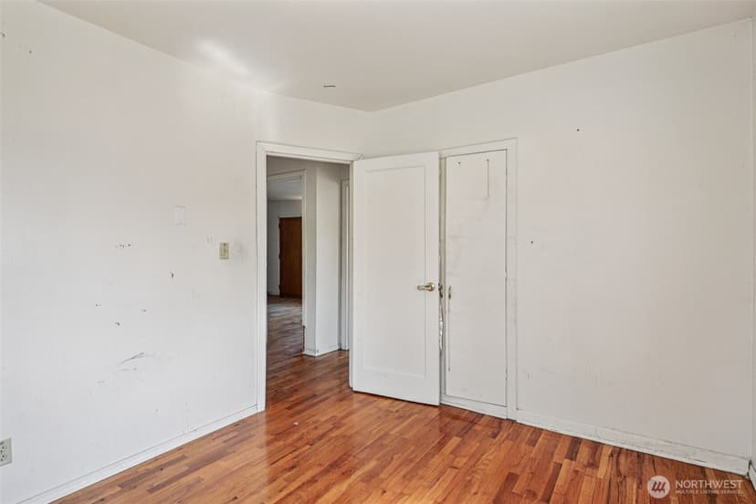 Property photo for 1236 S Director Street, Seattle photo 16