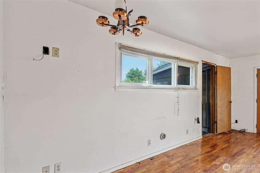 Property photo for 1236 S Director Street, Seattle photo 9