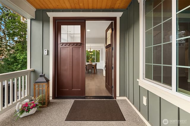 Property photo for 9934 NE 162nd Street, Bothell photo 2