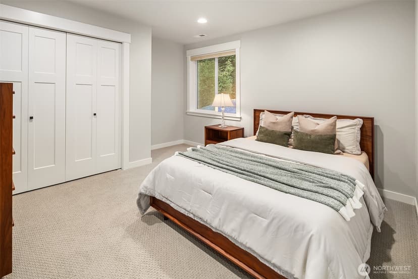 Property photo for 9934 NE 162nd Street, Bothell photo 32