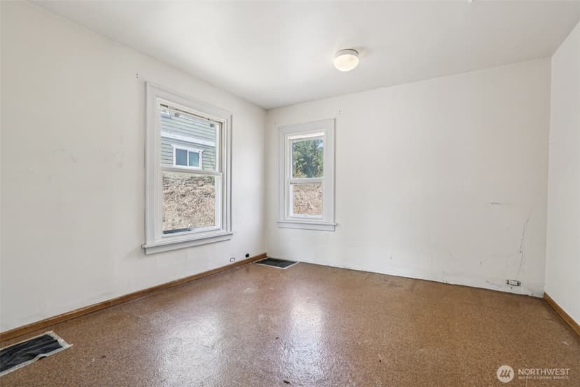 Property photo for 1234 S Director Street, Seattle photo 17