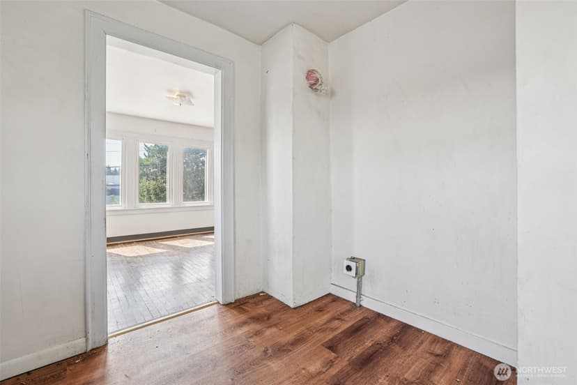 Property photo for 1234 S Director Street, Seattle photo 14