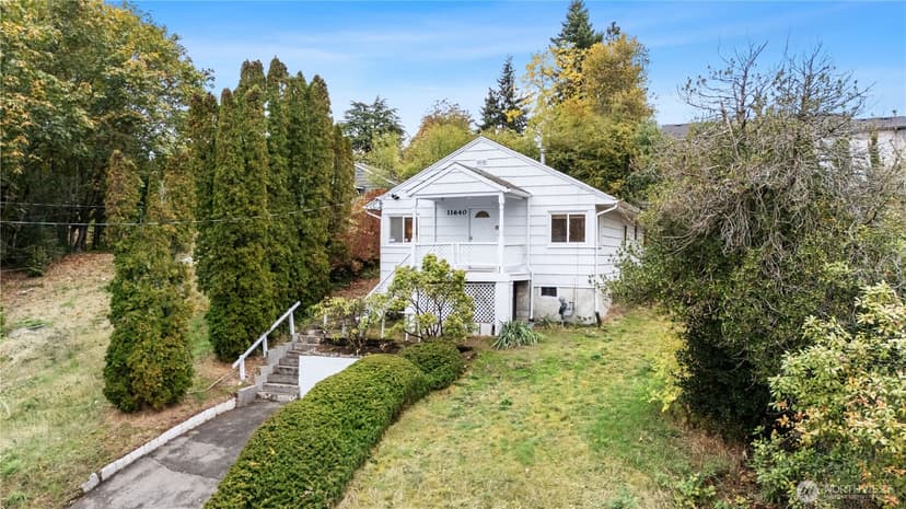 Property photo for 11640 59th Avenue S, Seattle photo 32
