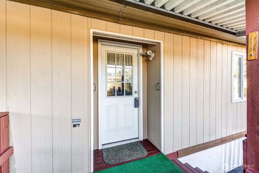 Property photo for 11622 Silver Lake Road #58, Everett photo 9