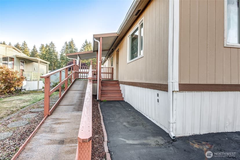 Property photo for 11622 Silver Lake Road #58, Everett photo 8