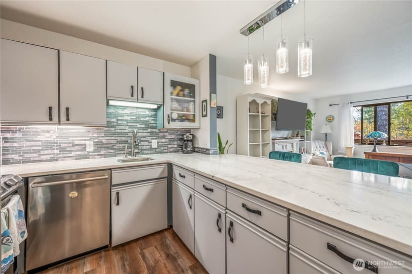 Property photo for 325 Division St #207, Leavenworth photo 2