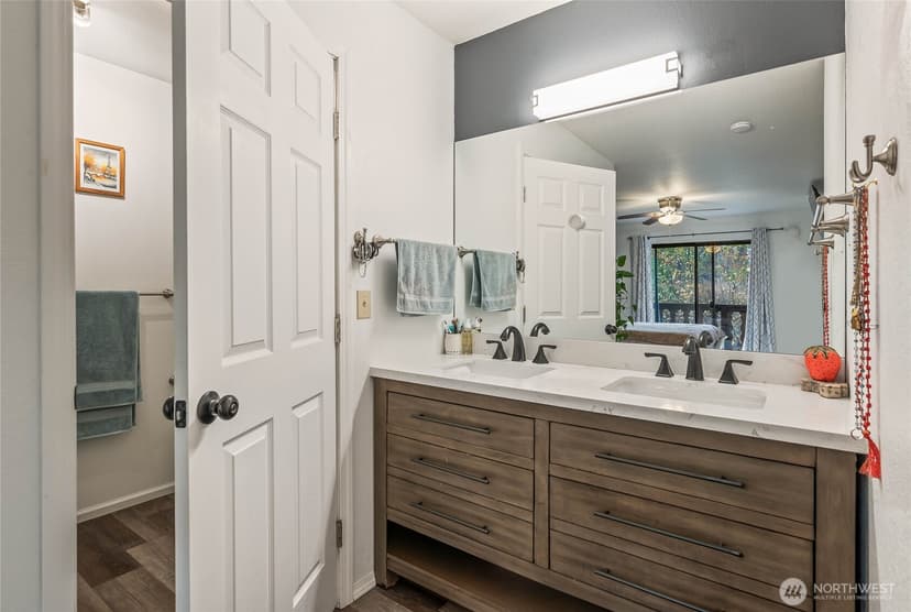 Property photo for 325 Division St #207, Leavenworth photo 25