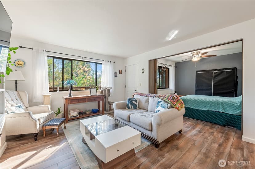 Property photo for 325 Division St #207, Leavenworth photo 19