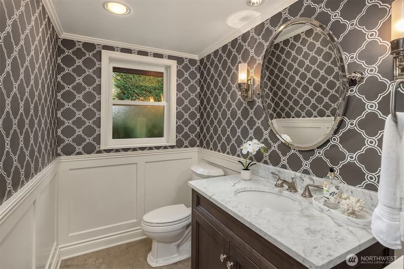 Property photo for 5727 63rd Avenue NE, Seattle photo 16