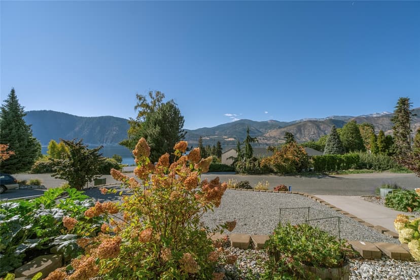Property photo for 258 Lakeshore Drive, Manson photo 27