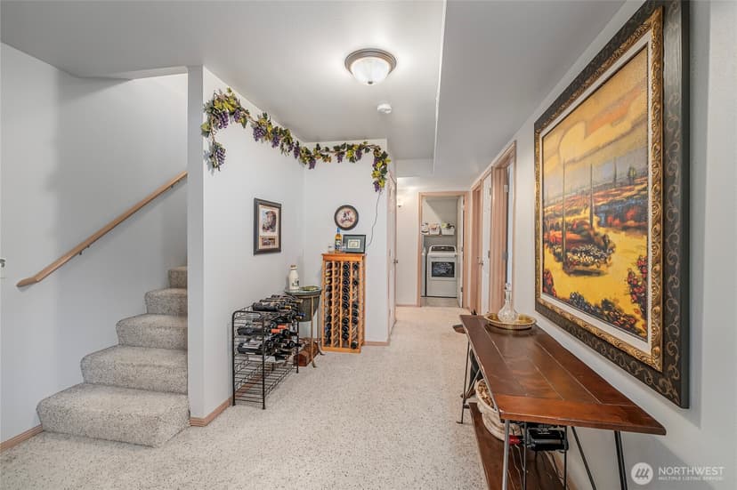 Property photo for 258 Lakeshore Drive, Manson photo 23