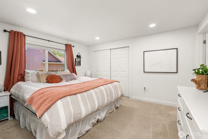 Property photo for 8811 158th Street E, Puyallup photo 11