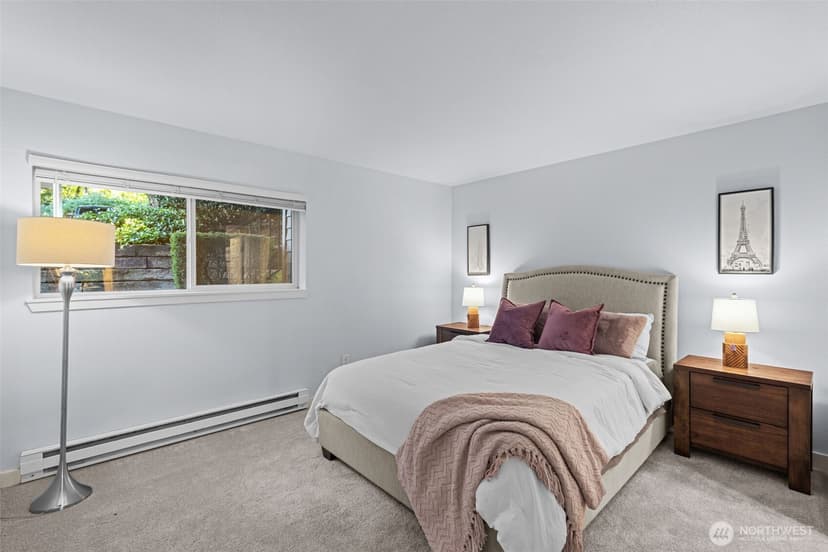 Property photo for 12044 100th Avenue NE #H102, Kirkland photo 17