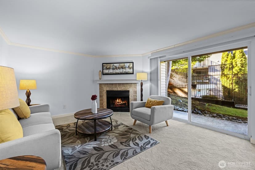 Property photo for 12044 100th Avenue NE #H102, Kirkland photo 6