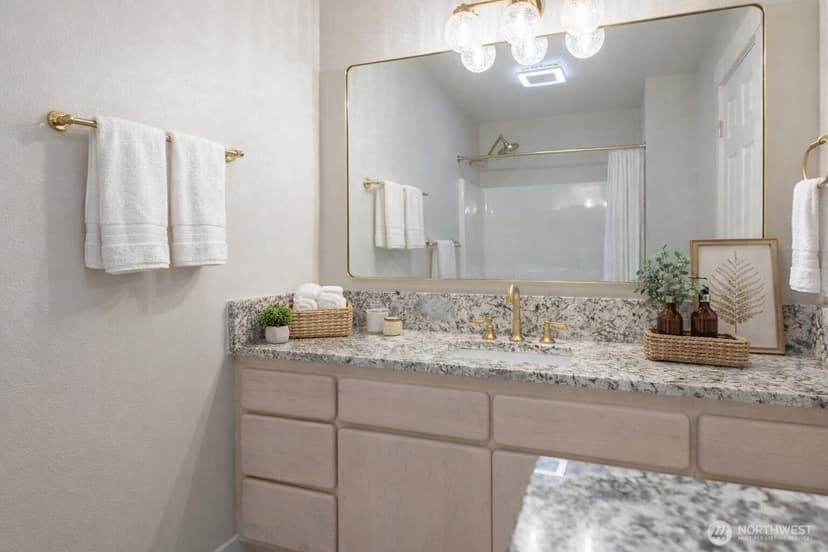 Property photo for 3657 Mathisen Lane, Bremerton photo 18