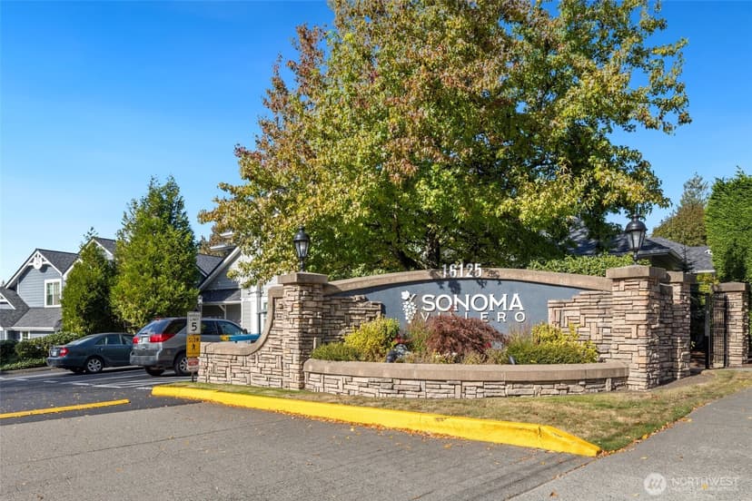 Property photo for 16125 Juanita Woodinville Way NE #604, Bothell photo 19